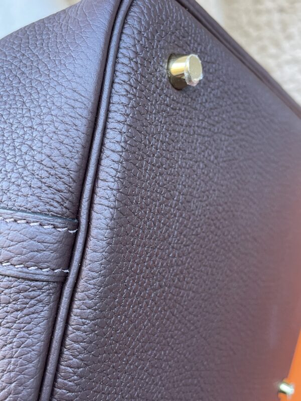 Hermes borsa Picotin Lock 22 Taurillon Clemence colore “rouge sellier” - immagine 13