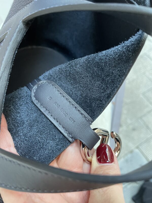Hermès  Borsa In-the-Loop 18- blu- - immagine 8